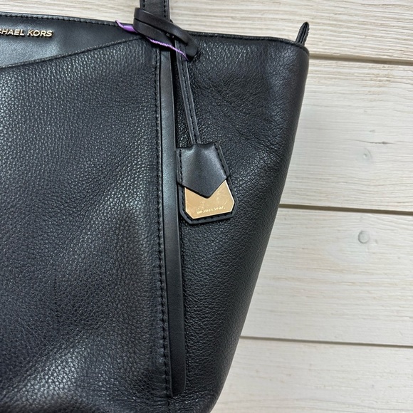 Michael Kors Pebbled Leather Black Tote Bag - Picture 3 of 10